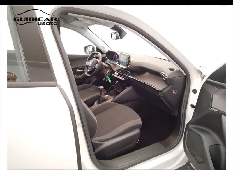 GuidiCar - PEUGEOT 2008 2021 2008 1.2 puretech Active Pack s&s 100cv Usato