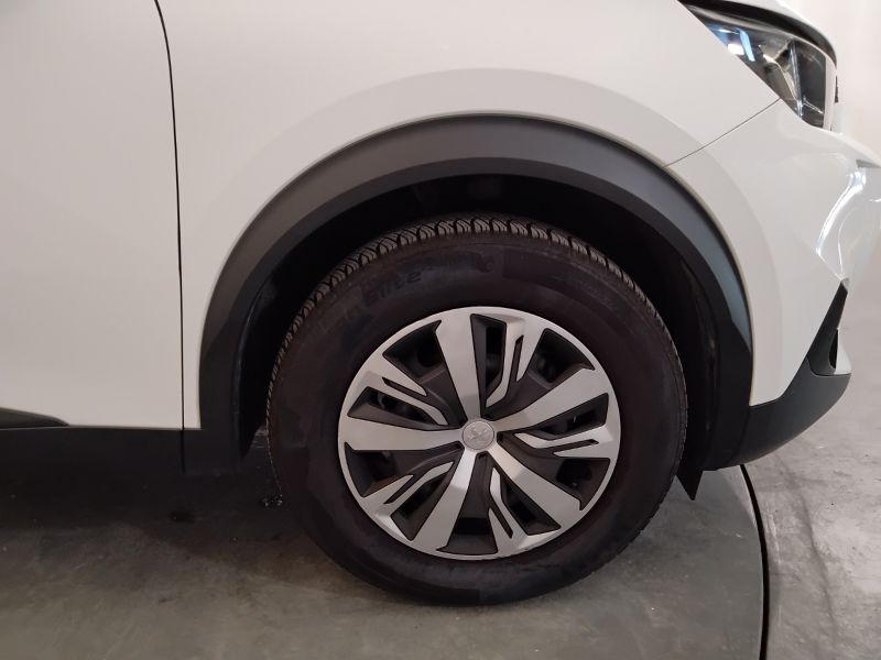 GuidiCar - PEUGEOT 2008 2021 2008 1.2 puretech Active Pack s&s 100cv Usato