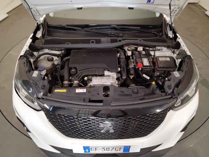 GuidiCar - PEUGEOT 2008 2021 2008 1.2 puretech Active Pack s&s 100cv Usato