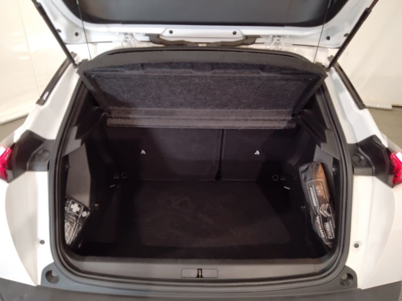 GuidiCar - PEUGEOT 2008 2021 2008 1.2 puretech Active Pack s&s 100cv Usato