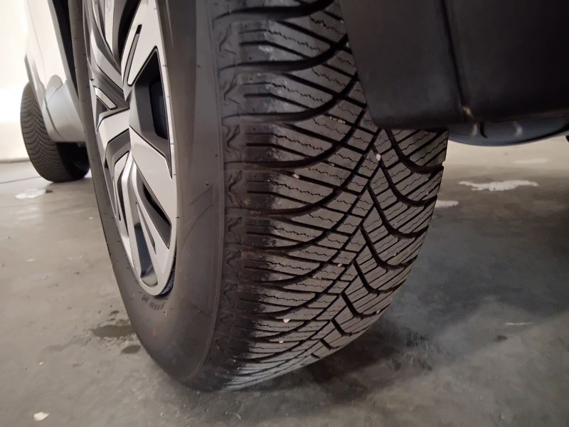 GuidiCar - PEUGEOT 2008 2021 2008 1.2 puretech Active Pack s&s 100cv Usato