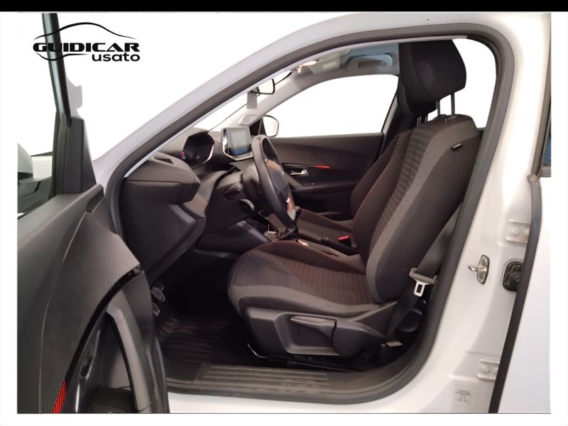 GuidiCar - PEUGEOT 2008 2021 2008 1.2 puretech Active Pack s&s 100cv Usato