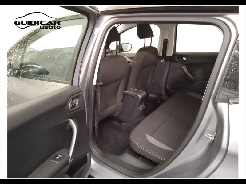 GuidiCar - PEUGEOT 2008 2016 2008 1.2 puretech Active 82cv my16 Usato