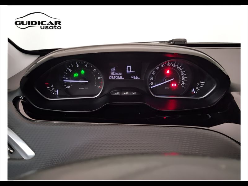 GuidiCar - PEUGEOT 2008 2016 2008 1.2 puretech Active 82cv my16 Usato
