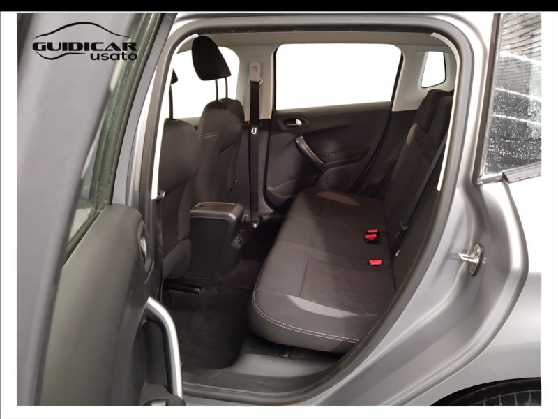 GuidiCar - PEUGEOT 2008 2016 2008 1.2 puretech Active 82cv my16 Usato