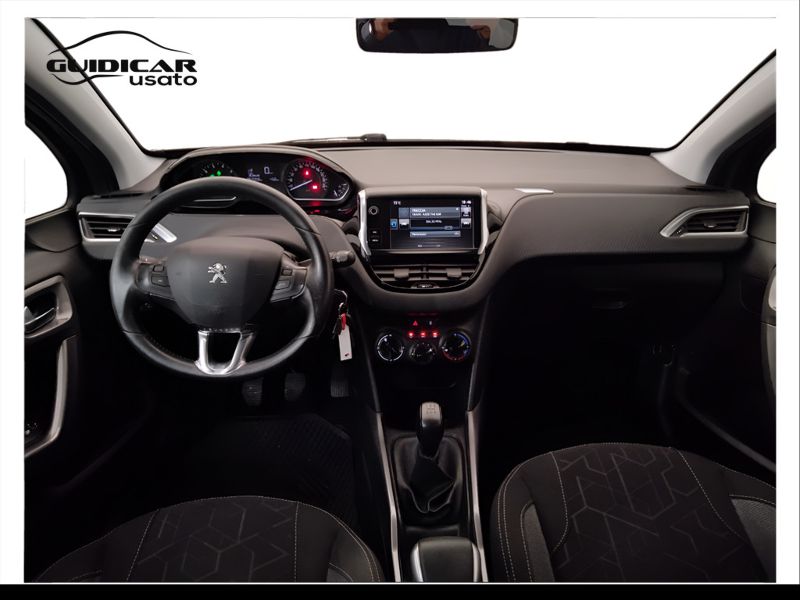 GuidiCar - PEUGEOT 2008 2016 2008 1.2 puretech Active 82cv my16 Usato