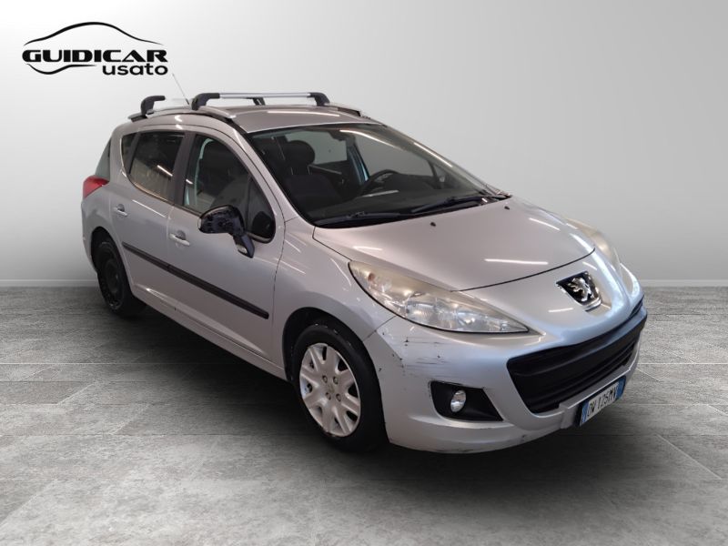 GuidiCar - PEUGEOT 207 2009 207 SW 1.6 hdi 16v Energie Usato