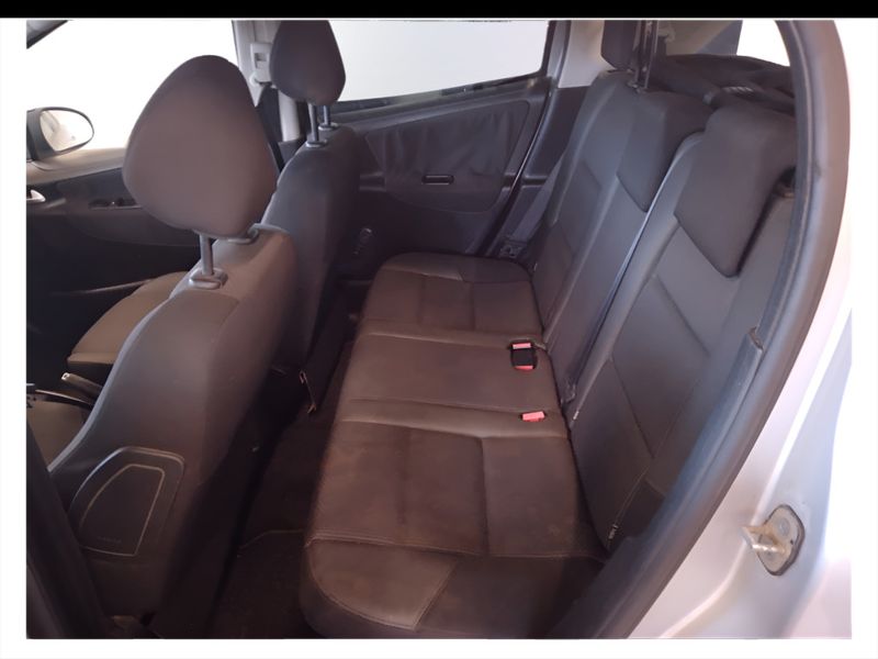 GuidiCar - PEUGEOT 207 2009 207 SW 1.6 hdi 16v Energie Usato