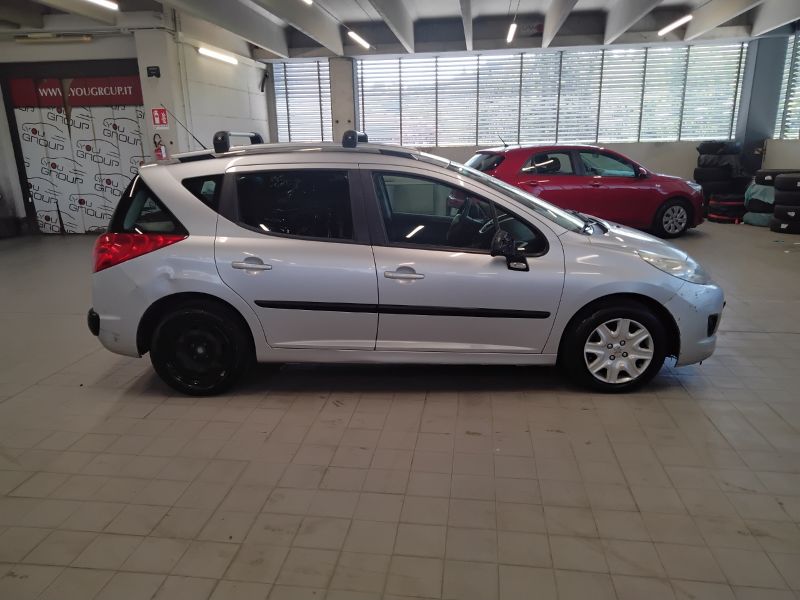 GuidiCar - PEUGEOT 207 2009 207 SW 1.6 hdi 16v Energie Usato