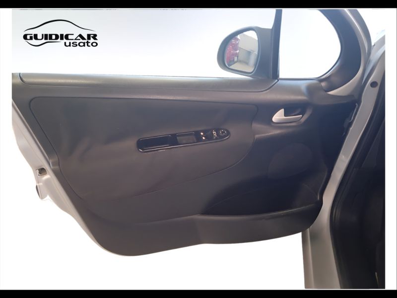 GuidiCar - PEUGEOT 207 2009 207 SW 1.6 hdi 16v Energie Usato