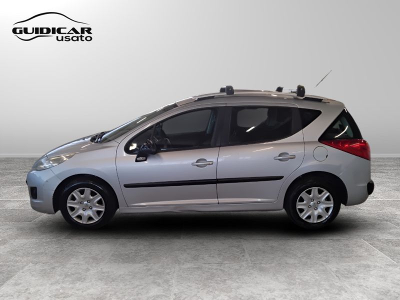 GuidiCar - PEUGEOT 207 2009 207 SW 1.6 hdi 16v Energie Usato