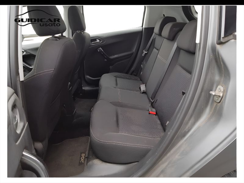 GuidiCar - PEUGEOT 208 2017 208 1.2 puretech Access 82cv 5p Usato