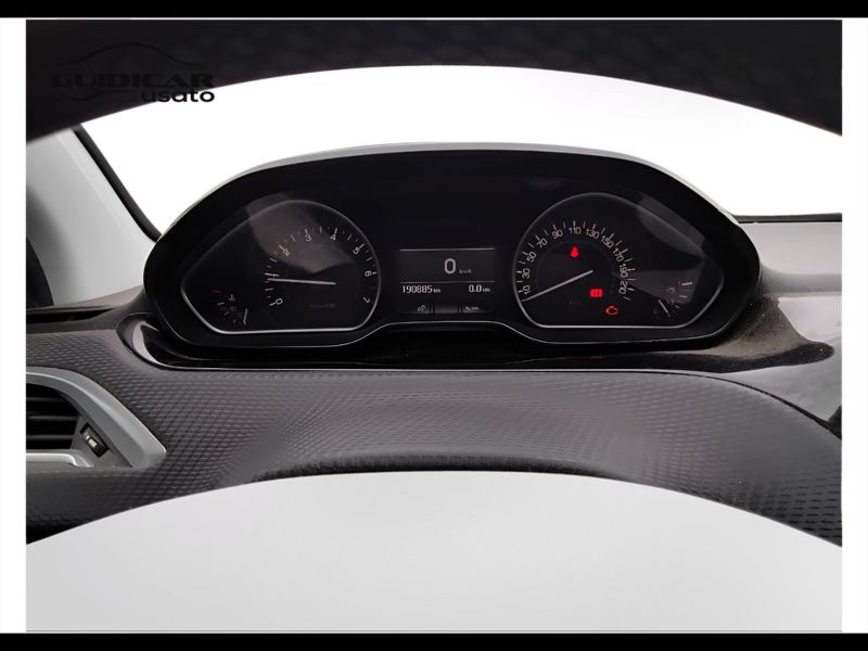 GuidiCar - PEUGEOT 208 2017 208 1.2 puretech Access 82cv 5p Usato
