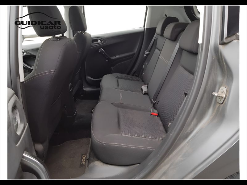 GuidiCar - PEUGEOT 208 2017 208 1.2 puretech Access 82cv 5p Usato