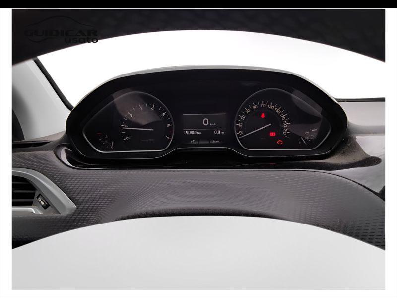 GuidiCar - PEUGEOT 208 2017 208 1.2 puretech Access 82cv 5p Usato