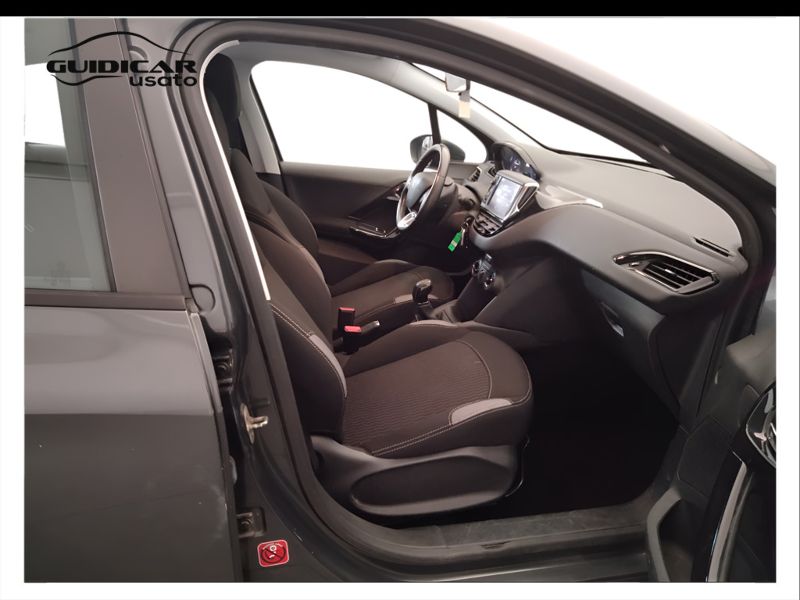 GuidiCar - PEUGEOT 208 2016 208 1.2 puretech Active 82cv 5p Usato