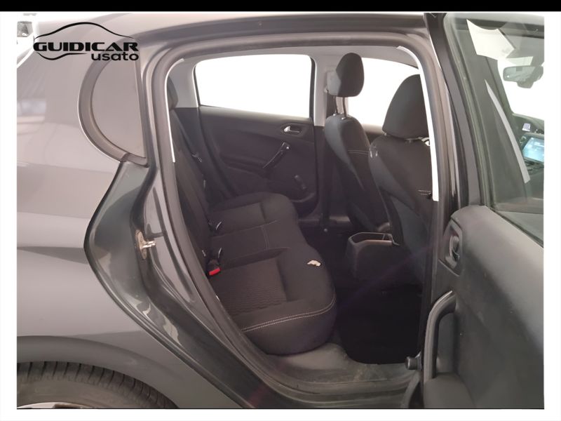 GuidiCar - PEUGEOT 208 2016 208 1.2 puretech Active 82cv 5p Usato