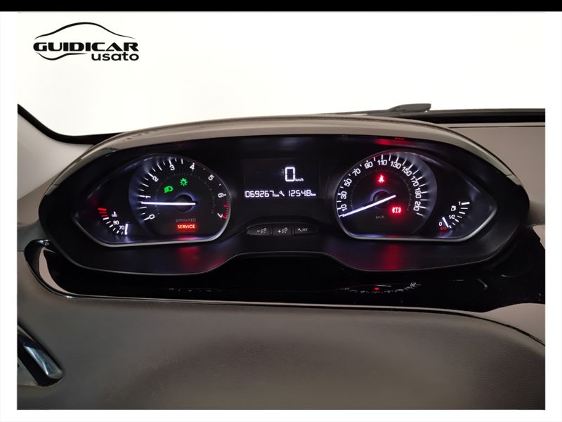 GuidiCar - PEUGEOT 208 2016 208 1.2 puretech Active 82cv 5p Usato