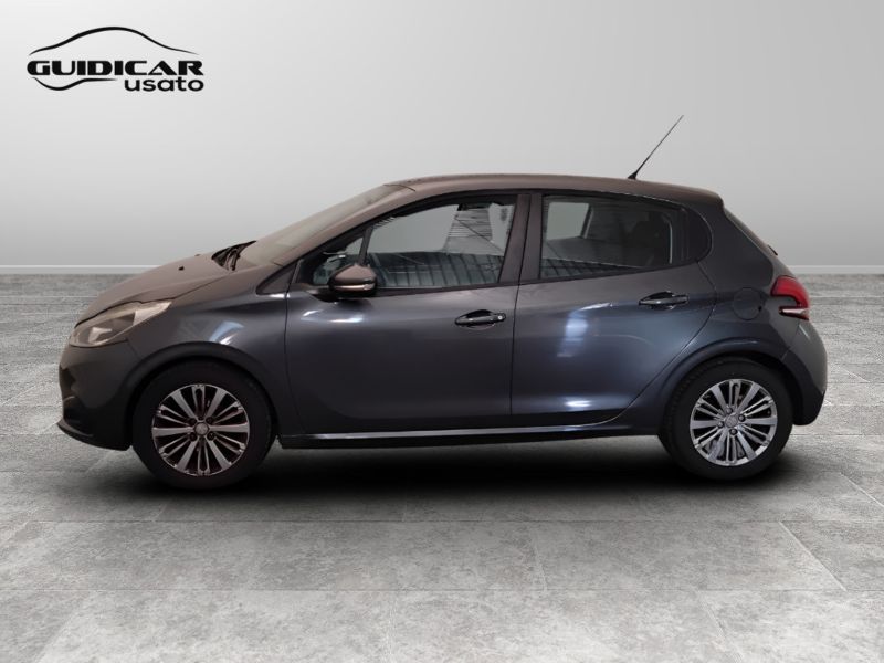 GuidiCar - PEUGEOT 208 2016 208 1.2 puretech Active 82cv 5p Usato