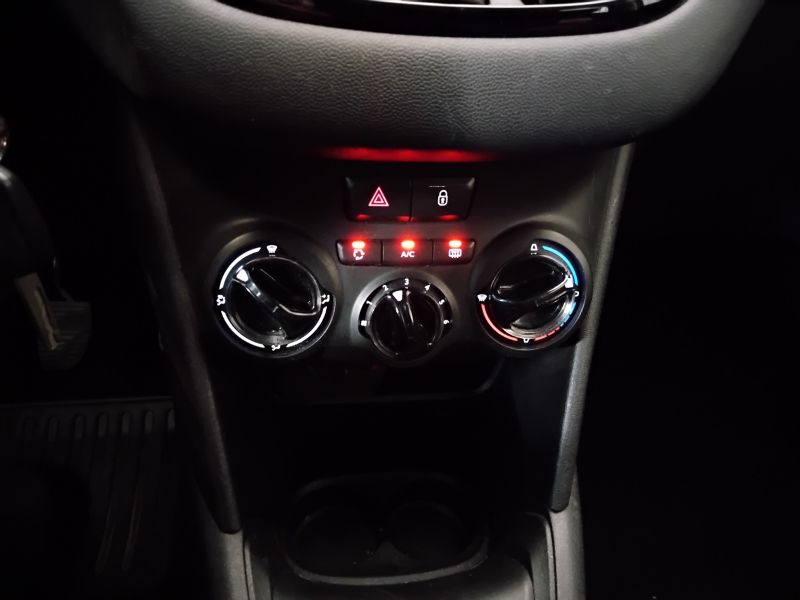 GuidiCar - PEUGEOT 208 2016 208 1.2 puretech Active 82cv 5p Usato
