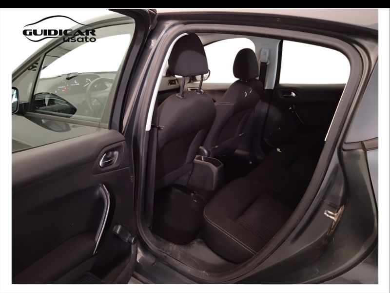 GuidiCar - PEUGEOT 208 2016 208 1.2 puretech Active 82cv 5p Usato
