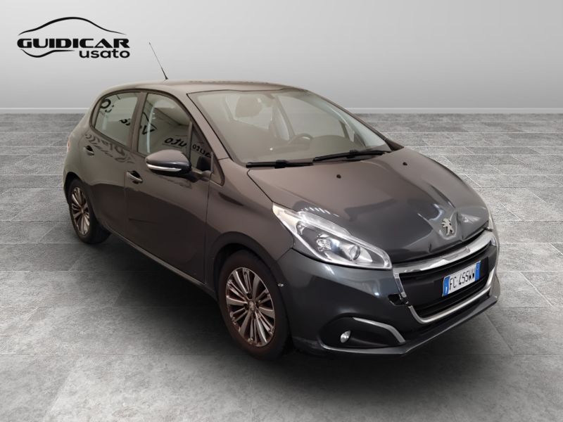 GuidiCar - PEUGEOT 208 2016 208 1.2 puretech Active 82cv 5p Usato