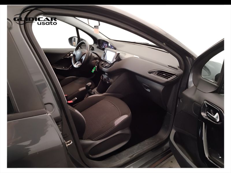 GuidiCar - PEUGEOT 208 2016 208 1.2 puretech Active 82cv 5p Usato