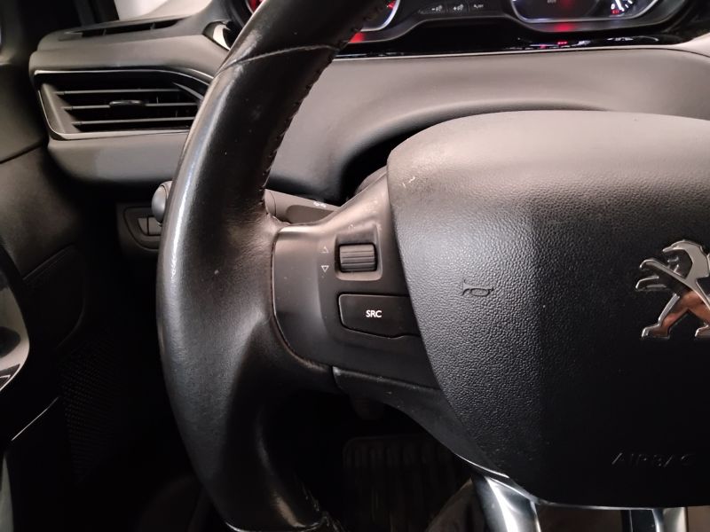 GuidiCar - PEUGEOT 208 2016 208 1.2 puretech Active 82cv 5p Usato
