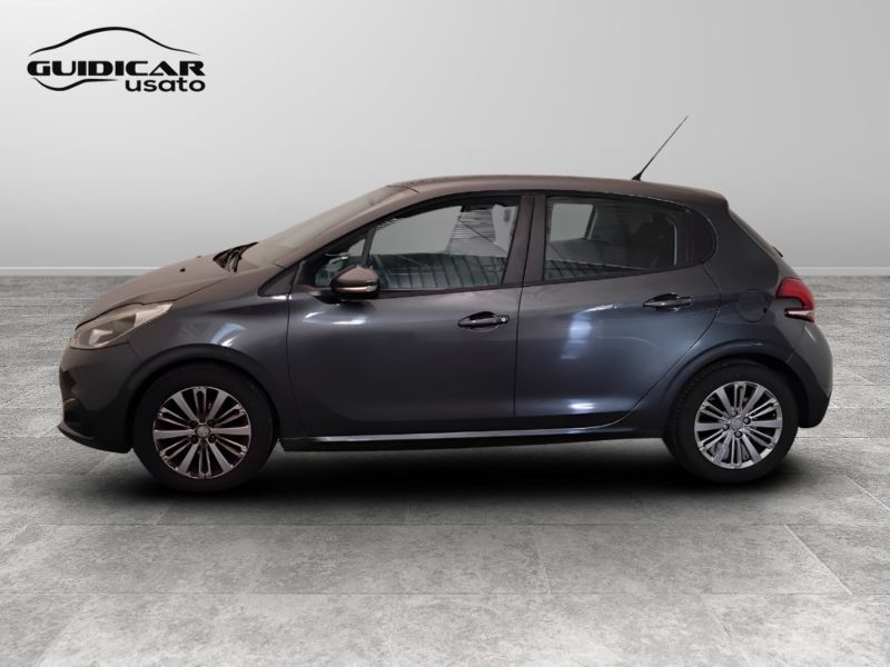 GuidiCar - PEUGEOT 208 2016 208 1.2 puretech Active 82cv 5p Usato