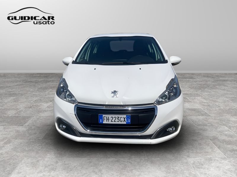 GuidiCar - PEUGEOT 208 2017 208 1.2 puretech Active 82cv 5p Usato