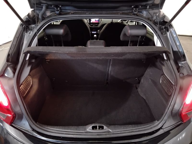 GuidiCar - PEUGEOT 208 2016 208 1.6 bluehdi GT Line s&s 120cv 5p Usato