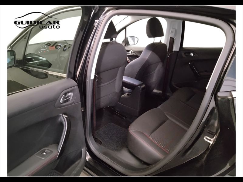 GuidiCar - PEUGEOT 208 2016 208 1.6 bluehdi GT Line s&s 120cv 5p Usato