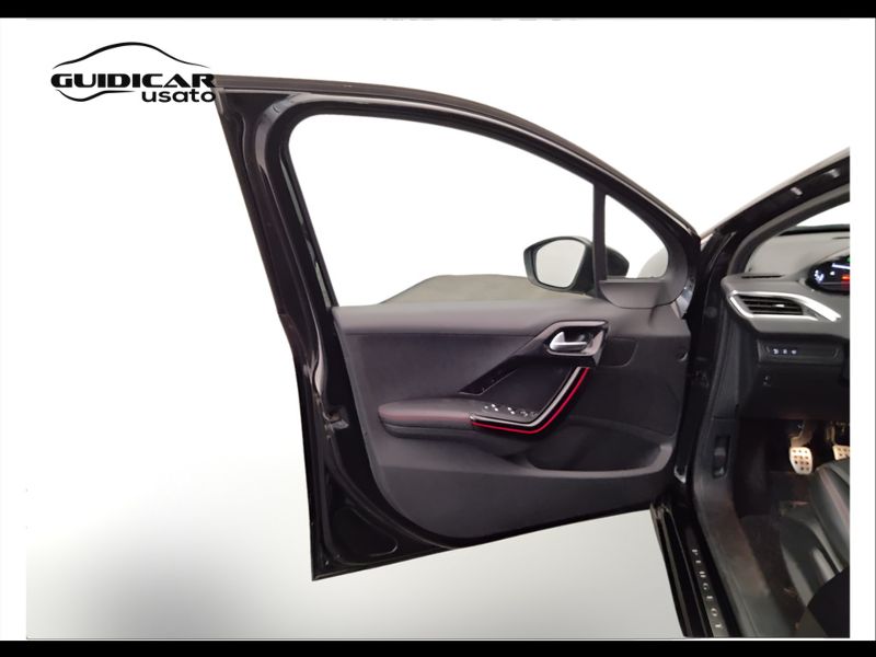 GuidiCar - PEUGEOT 208 2016 208 1.6 bluehdi GT Line s&s 120cv 5p Usato