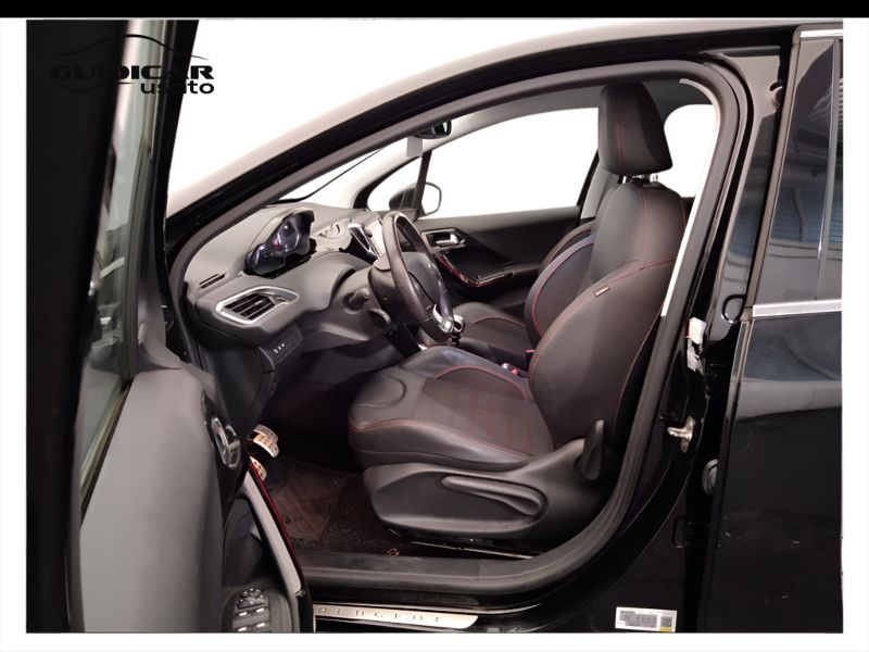 GuidiCar - PEUGEOT 208 2016 208 1.6 bluehdi GT Line s&s 120cv 5p Usato