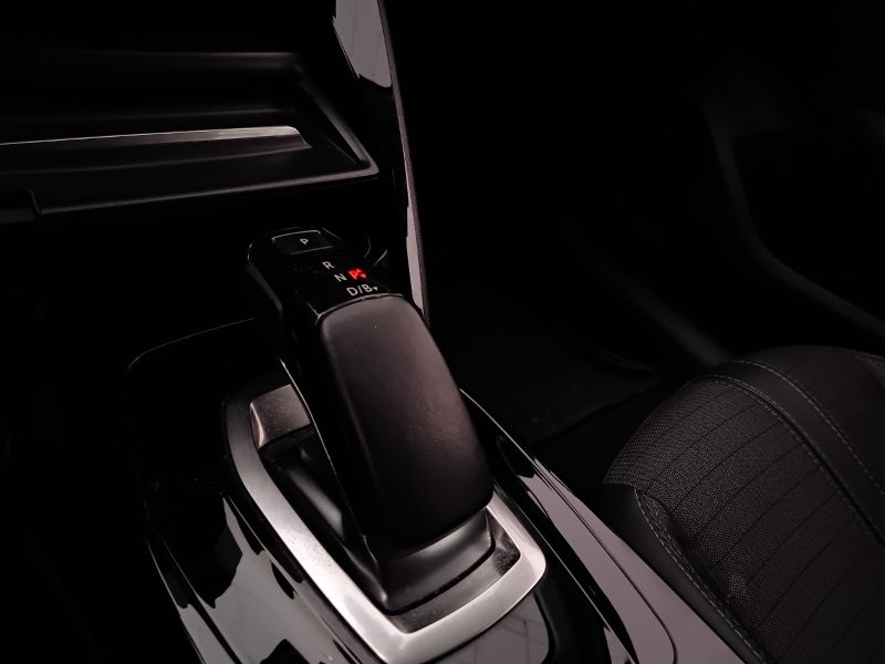 GuidiCar - PEUGEOT 208 2020 e-208 Allure 100kW my20 Usato
