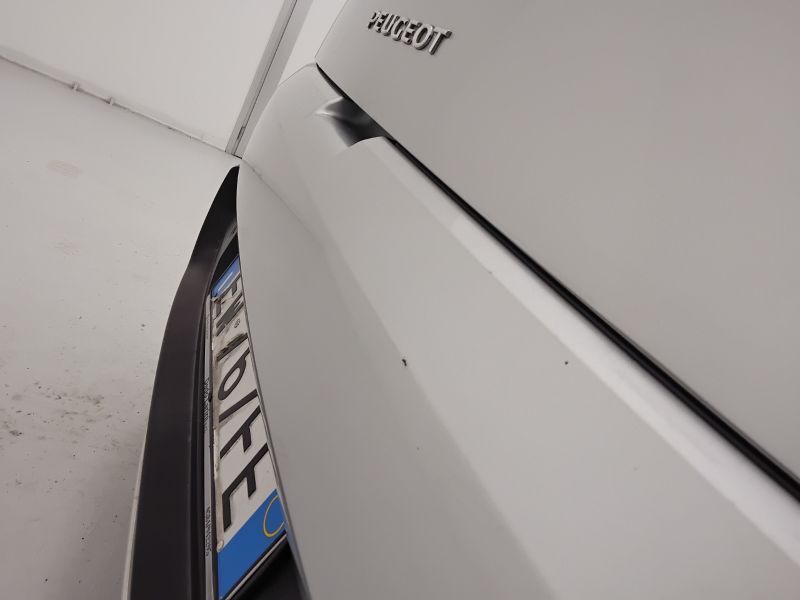 GuidiCar - PEUGEOT 3008 2014 3008 1.6 hdi 8v Allure Fap 115cv Usato
