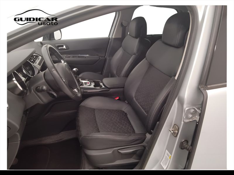 GuidiCar - PEUGEOT 3008 2014 3008 1.6 hdi 8v Allure Fap 115cv Usato