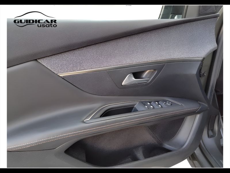 GuidiCar - PEUGEOT 3008 2017 3008 1.6 bluehdi GT Line s&s 120cv eat6 Usato