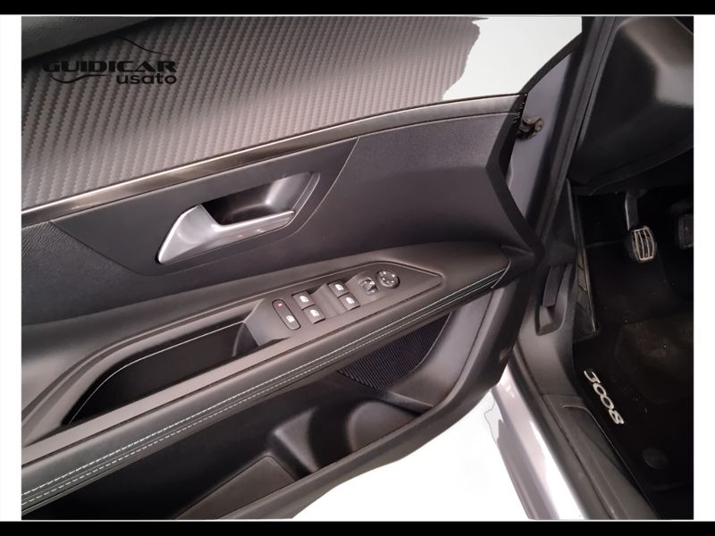 GuidiCar - PEUGEOT 3008 2021 3008 1.5 bluehdi Allure s&s 130cv Usato