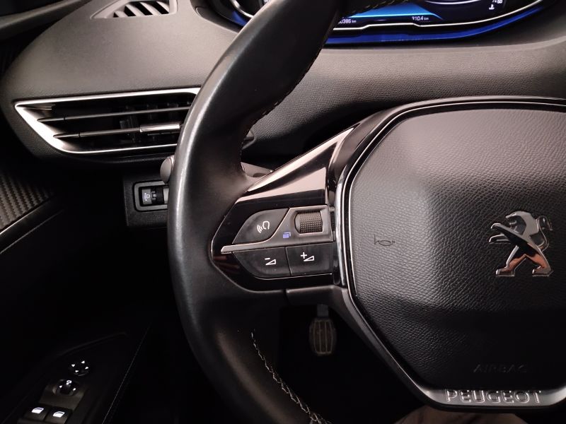 GuidiCar - PEUGEOT 3008 2021 3008 1.5 bluehdi Allure s&s 130cv Usato