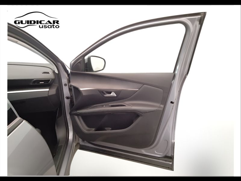 GuidiCar - PEUGEOT 3008 2021 3008 1.5 bluehdi Allure s&s 130cv Usato