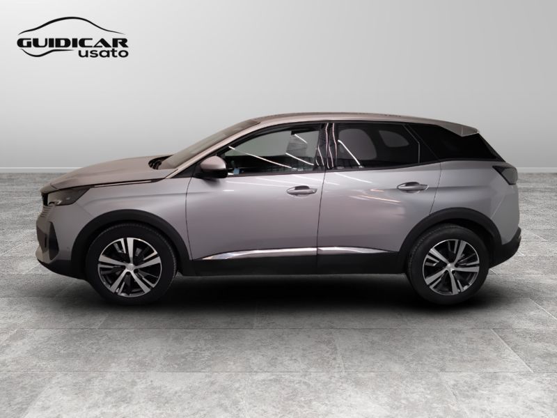 GuidiCar - PEUGEOT 3008 2021 3008 1.5 bluehdi Allure s&s 130cv Usato