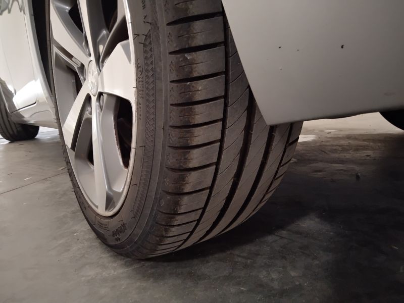 GuidiCar - PEUGEOT 308 2016 308 SW 1.2 puretech t. Allure s&s 130cv 5p eat6 Usato