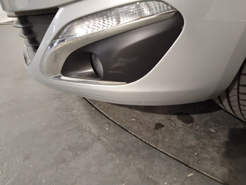 GuidiCar - PEUGEOT 308 2016 308 SW 1.2 puretech t. Allure s&s 130cv 5p eat6 Usato