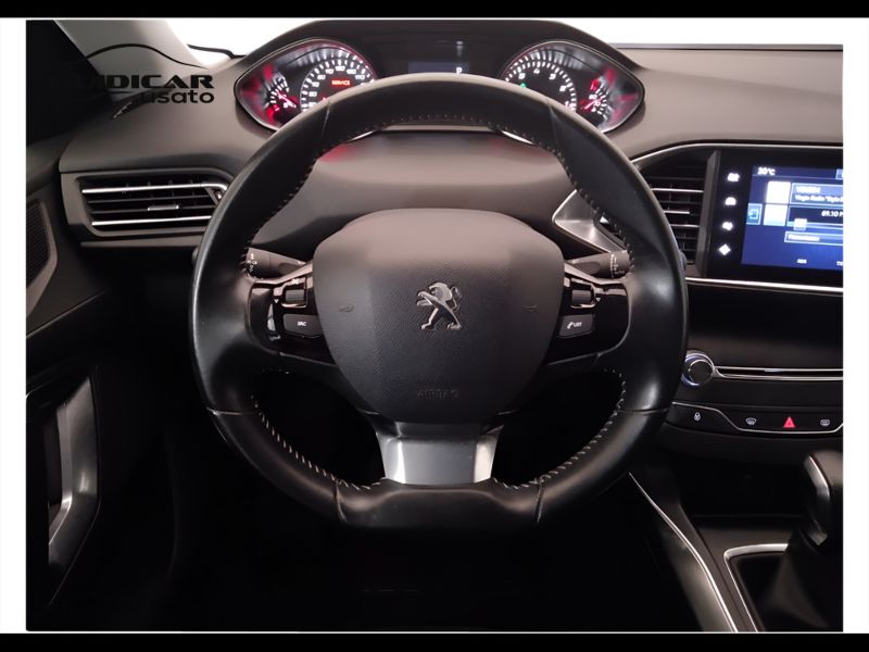 GuidiCar - PEUGEOT 308 2016 308 SW 1.2 puretech t. Allure s&s 130cv 5p eat6 Usato