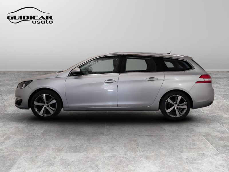 GuidiCar - PEUGEOT 308 2016 308 SW 1.2 puretech t. Allure s&s 130cv 5p eat6 Usato