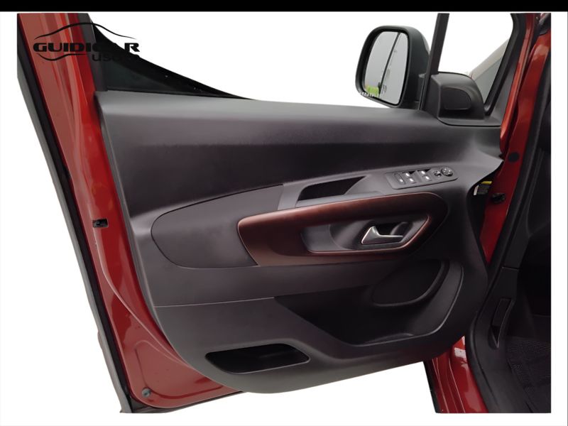 GuidiCar - PEUGEOT Rifter 2020 Rifter 1.5 bluehdi GT Line s&s 130cv Usato