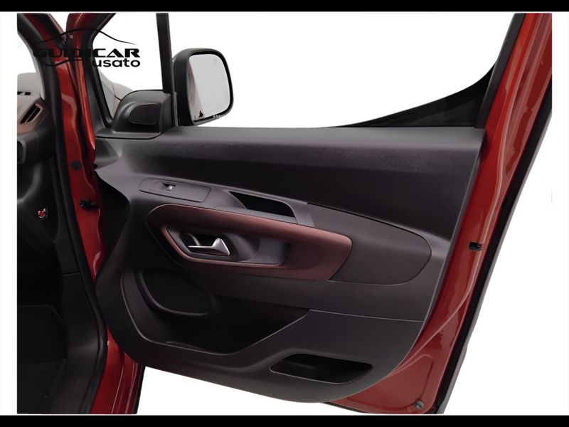 GuidiCar - PEUGEOT Rifter 2020 Rifter 1.5 bluehdi GT Line s&s 130cv Usato