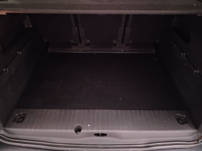 GuidiCar - PEUGEOT Rifter 2020 Rifter 1.5 bluehdi GT Line s&s 130cv Usato