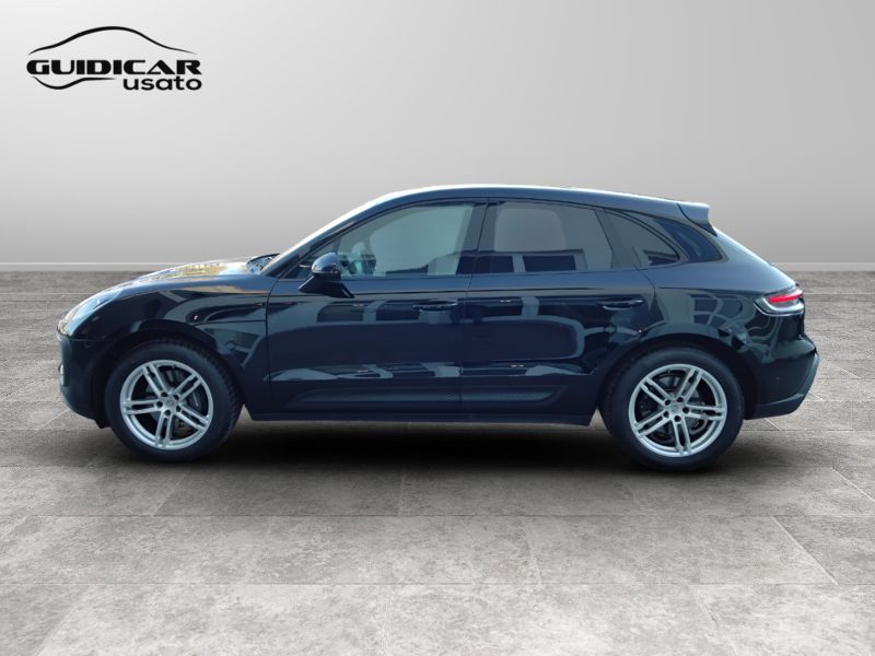 GuidiCar - PORSCHE Macan 2022 Macan 2.0 265cv pdk Usato